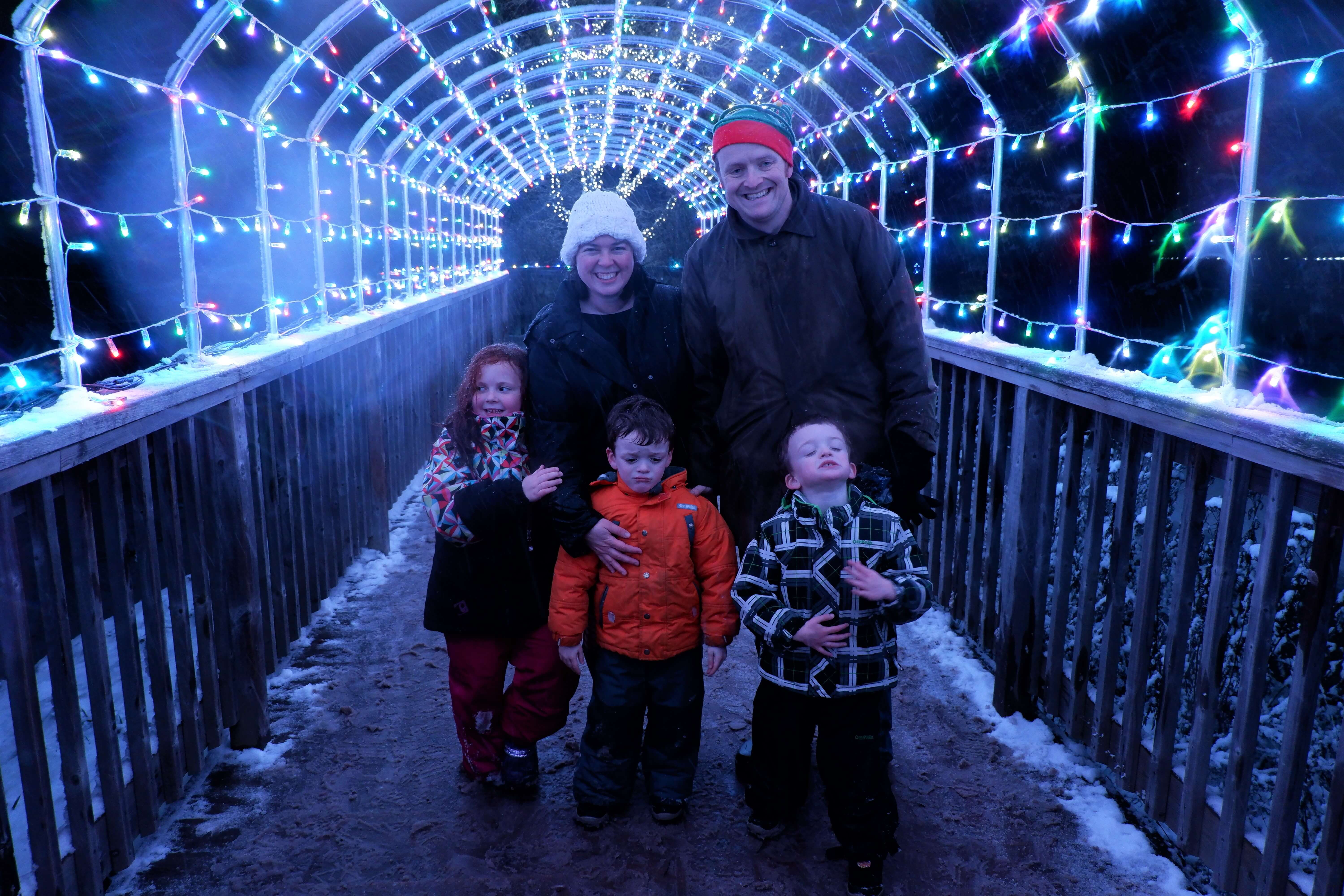 where to see christmas lights moncton zoo
