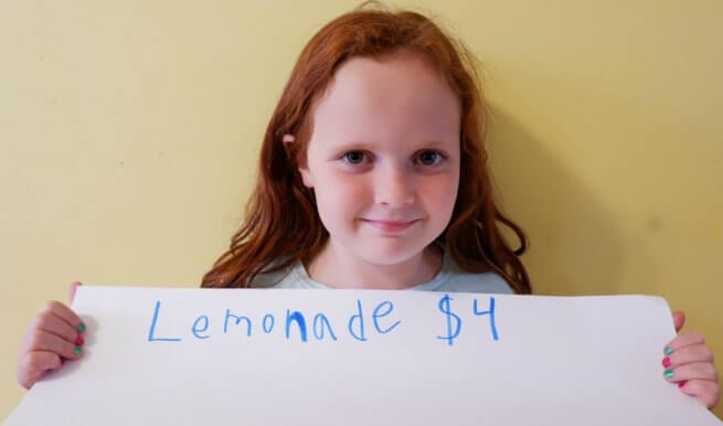 Teaching Young Kids entrepreneurship growth mindset stem moncton workshop lemonade
