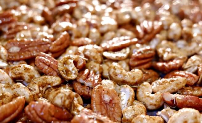 curried christmas nuts recipe spiced healthy snack